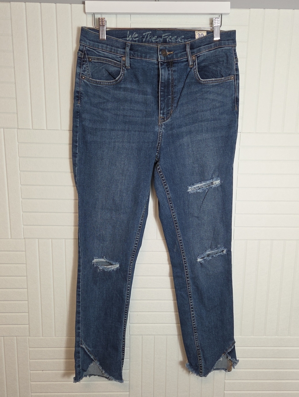 We The Free Distressed Skinny Jeans Size 30